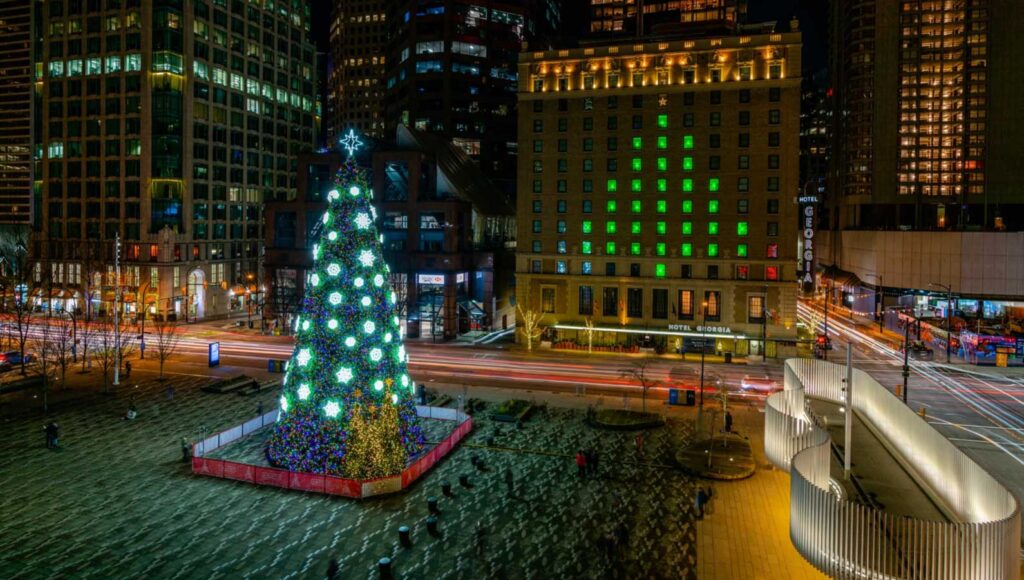 Vancouver Christmas Tree Lighting Celebration at Vancouver Art Gallery