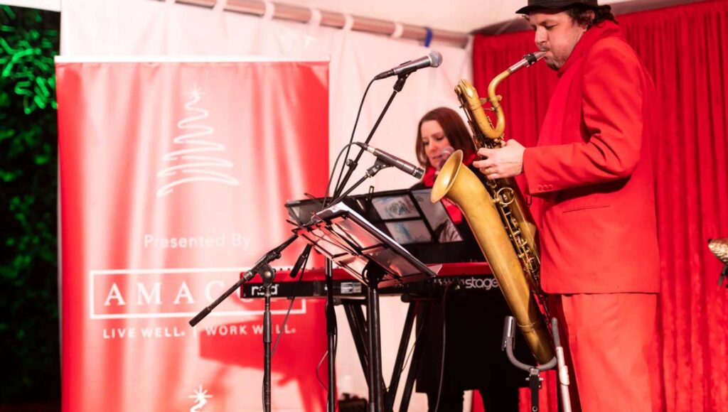 Vancouver Christmas Tree Lighting Celebration at Vancouver Art Gallery