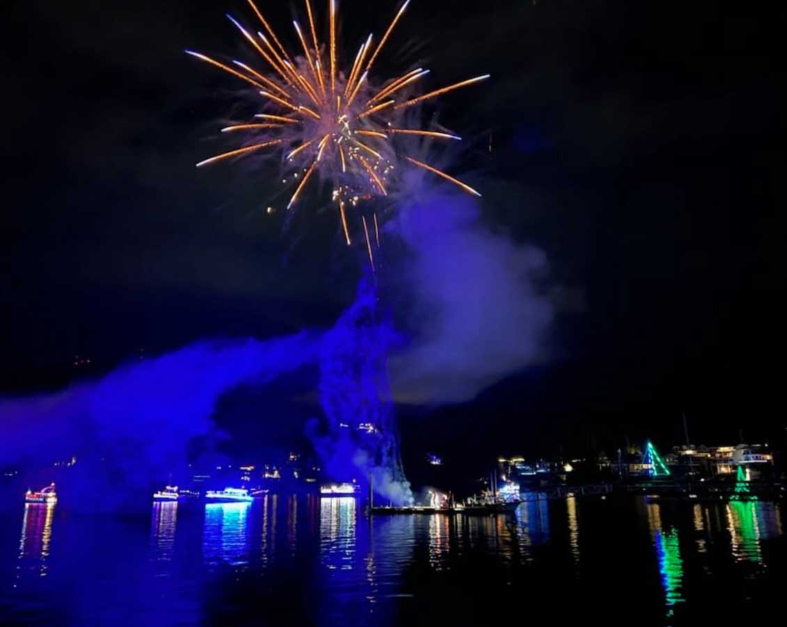 Santa's Christmas Ships - Vancouver Christmas