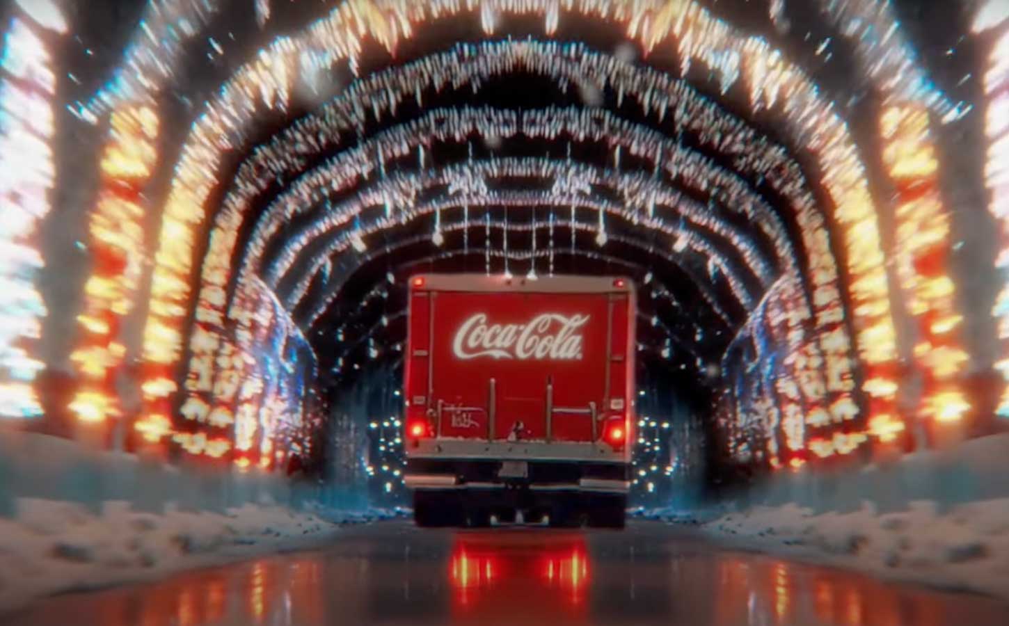 Coca‑Cola Caravan 2024 - Vancouver Christmas