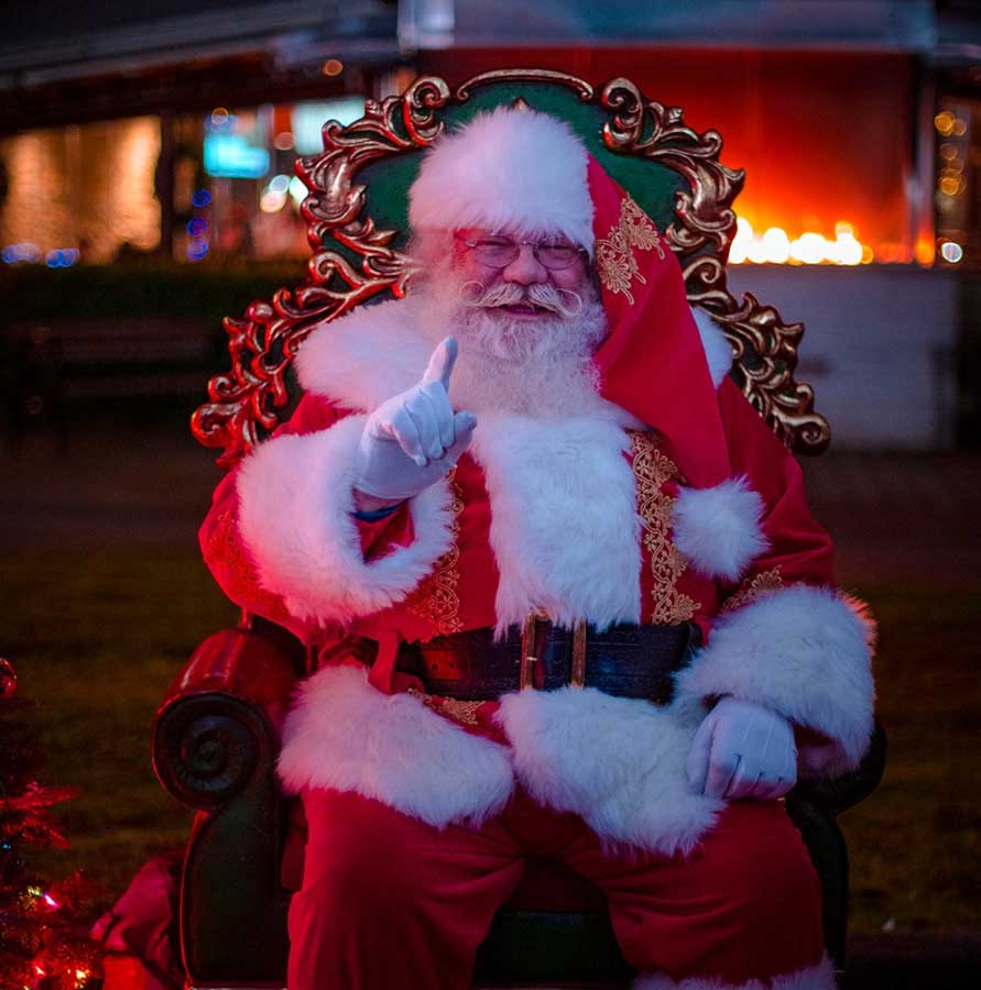 Holiday Cheer at the Pier 2025 in Port Moody - Vancouver Christmas