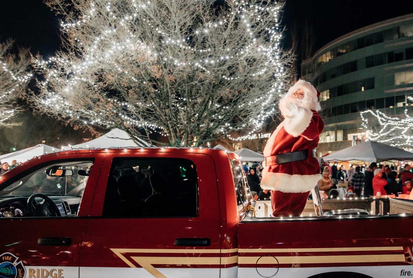 Maple Ridge Santa Claus Parade & Christmas in the Park 2025 - Vancouver Christmas