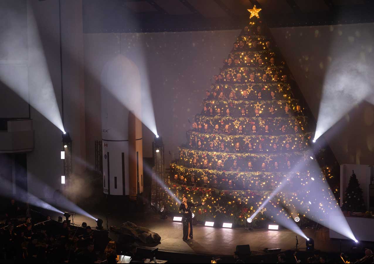 Singing Christmas Tree 2025 at Broadway Church in Vancouver - Vancouver Christmas